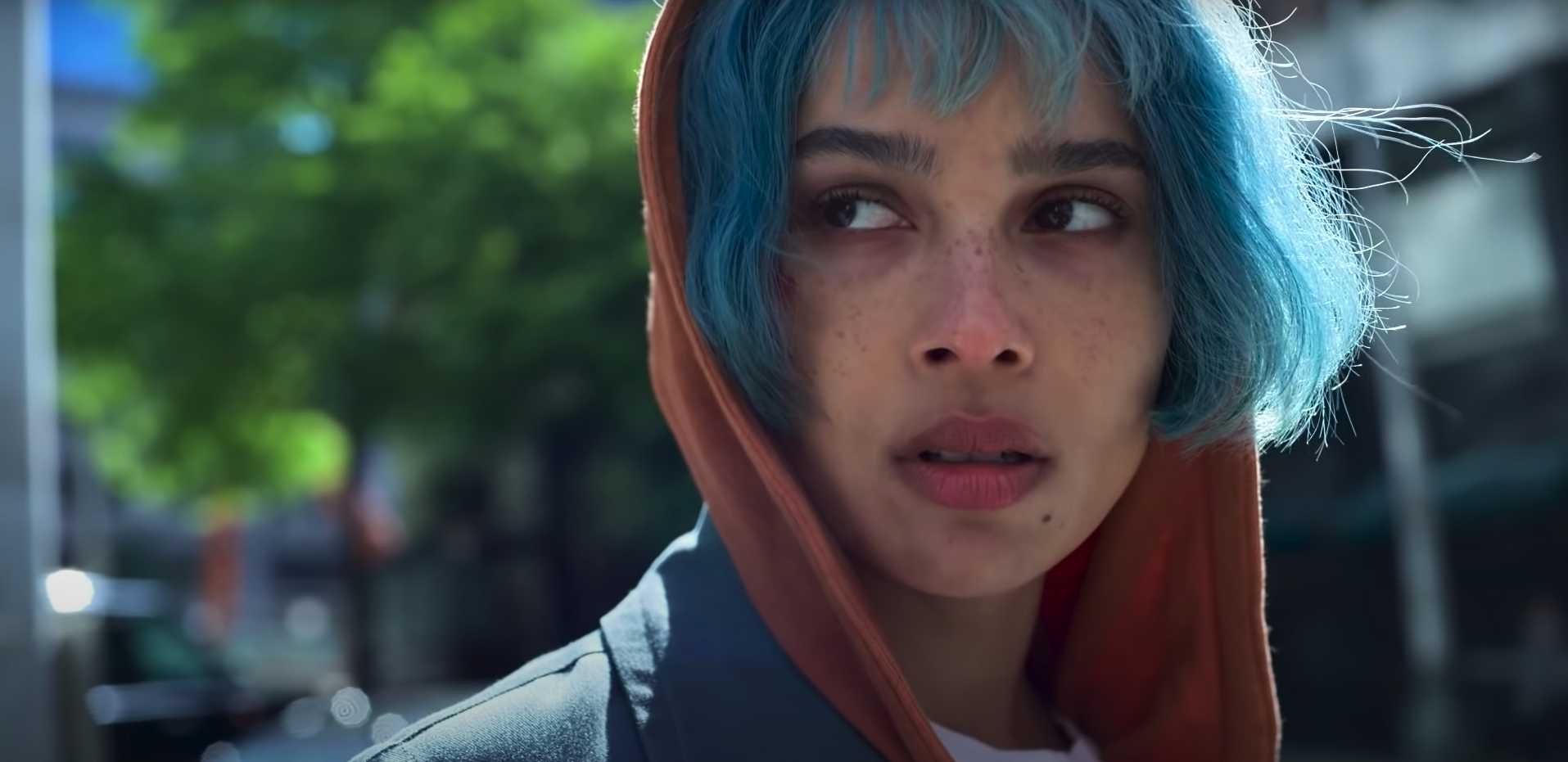 The Panic Is on in "Kimi"